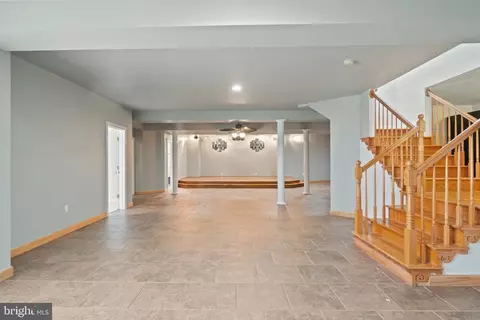 7621 Cypress St, Laurel, MD 20707 photo 38