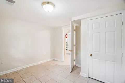 Bedroom - 9121 Lanham Severn Rd, Lanham, MD 20706 photo 10 of 10