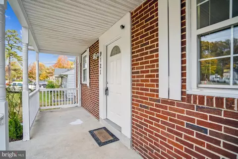 Exterior - 9121 Lanham Severn Rd, Lanham, MD 20706 photo 4 of 10