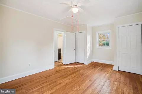Bedroom - 9121 Lanham Severn Rd, Lanham, MD 20706 photo 6 of 10