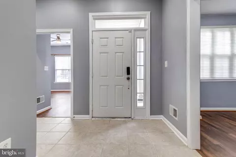 Entry Way - 2007 Upshire Ct #70, Bowie, MD 20721 photo 1 of 3