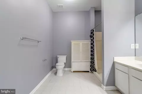 Bath - 2007 Upshire Ct #70, Bowie, MD 20721 photo 2 of 4
