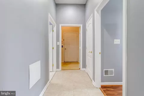 Entry Way - 2007 Upshire Ct #70, Bowie, MD 20721 photo 3 of 3