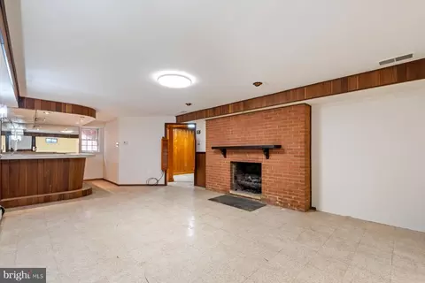Living - 7107 Kempton Rd, Lanham, MD 20706 photo 2 of 3