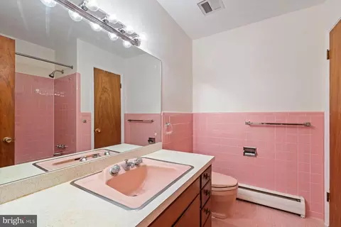 Bath - 7107 Kempton Rd, Lanham, MD 20706 photo 3 of 3