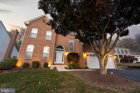 7407 Quail Ridge Ln, Bowie, MD 20720