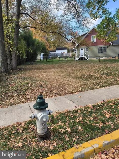 9502 Narragansett Pkwy, College Park, MD 20740