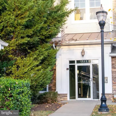 1311 A Karen Blvd #204, Capitol Heights, MD 20743