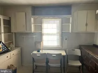 5111 Spring Dr, Marlboro, MD 20772 photo 13