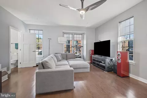 Living - 731 Sky Bridge Dr, Marlboro, MD 20774 photo 1 of 2