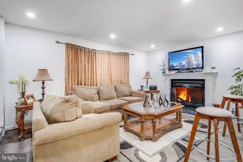 7609 Brooklyn Bridge Rd, Laurel, MD 20707 photo 46