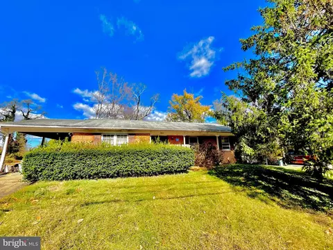 2608 Kingsway Rd, Fort Washington, MD 20744