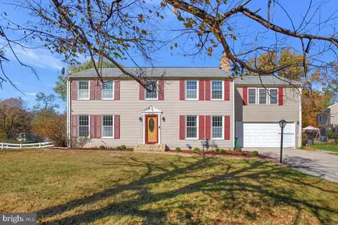 9103 Fairgreen Ct, Marlboro, MD 20772