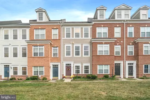 4210 Milledge Blvd, Suitland, MD 20746