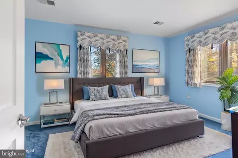 8807 Edison Ln, Clinton, MD 20735