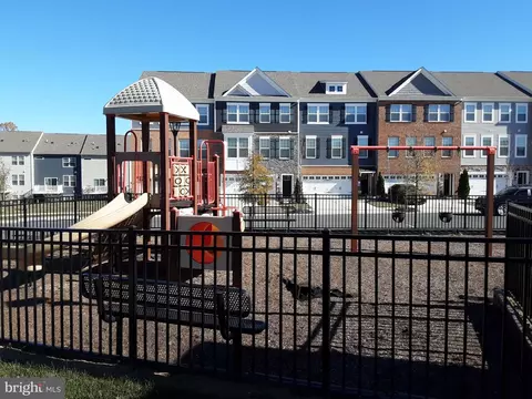 Exterior - 2109 Ruby Turn Turn, Bowie, MD 20721 photo 3 of 4