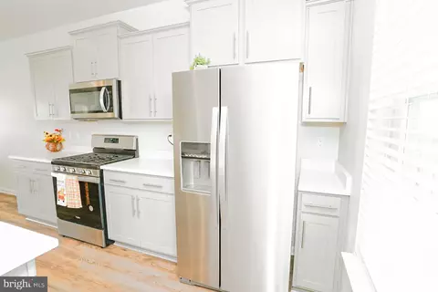 Kitchen - 2109 Ruby Turn Turn, Bowie, MD 20721 photo 5 of 8