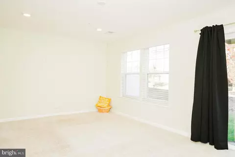Living - 2109 Ruby Turn Turn, Bowie, MD 20721 photo 5 of 5