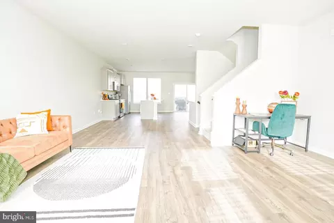 Living - 2109 Ruby Turn Turn, Bowie, MD 20721 photo 3 of 5