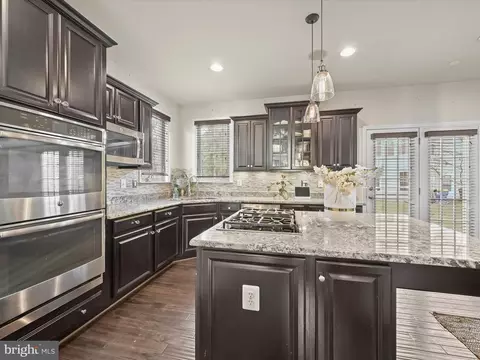 2704 Brownlee Ct, Lanham, MD 20706 photo 10