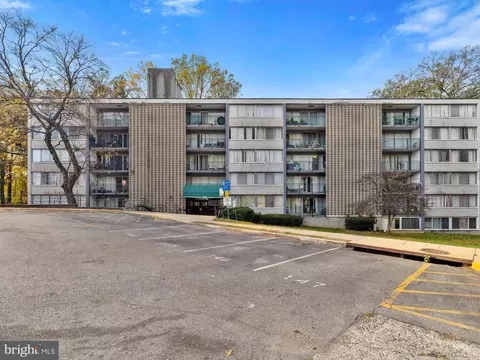1802 Metzerott Rd #403, Hyattsville, MD 20783
