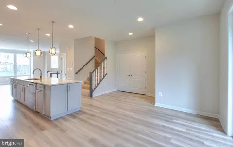 1000 Overlook Way, Laurel, MD 20707 photo 9