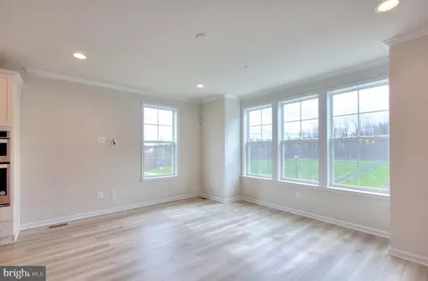 1000 Overlook Way, Laurel, MD 20707 photo 4