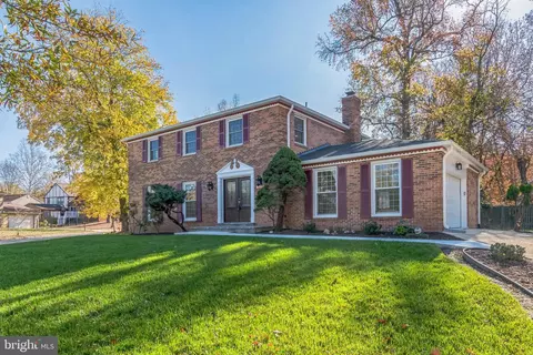 12700 Macduff Dr, Fort Washington, MD 20744
