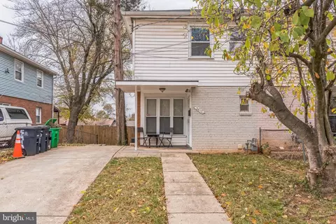 5413 Macbeth St, Hyattsville, MD 20784