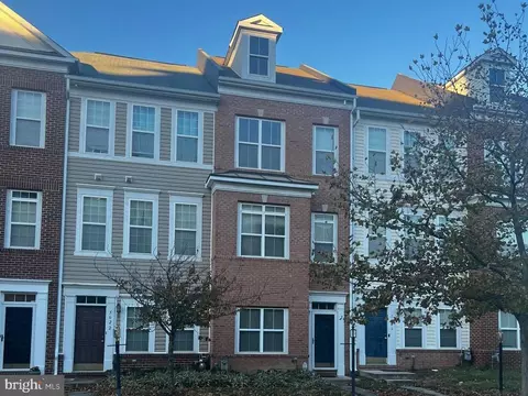 5624 Capital Gateway Dr, Suitland, MD 20746