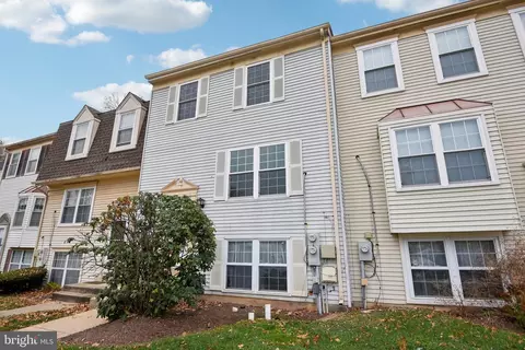 7124 Cipriano Springs Dr, Lanham, MD 20706