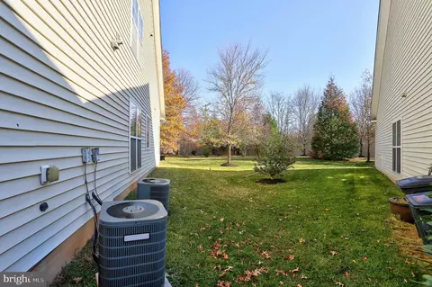 Exterior - 7408 Forests Edge Ct, Laurel, MD 20707 photo 5 of 8
