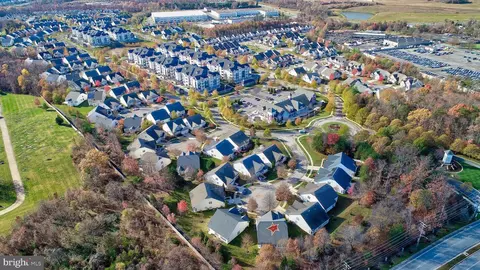 View/Area - 7408 Forests Edge Ct, Laurel, MD 20707 photo 3 of 7