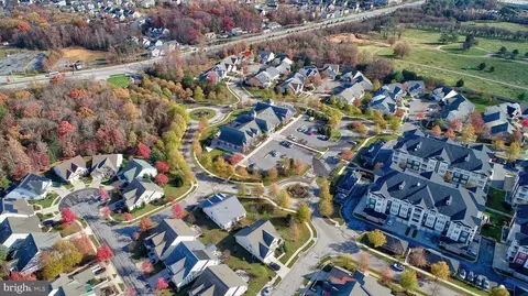 View/Area - 7408 Forests Edge Ct, Laurel, MD 20707 photo 6 of 7
