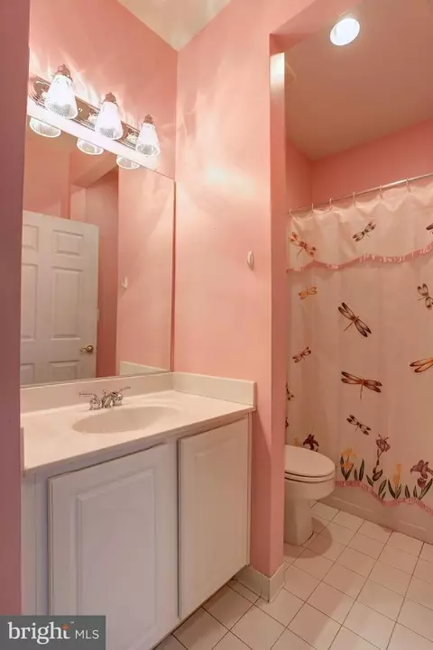 Bath - 7408 Forests Edge Ct, Laurel, MD 20707 photo 1 of 3