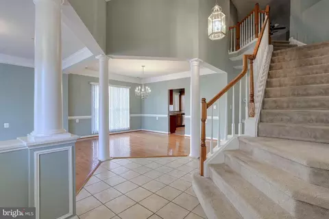 Entry Way - 7408 Forests Edge Ct, Laurel, MD 20707 photo 2 of 7