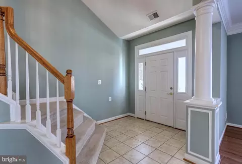 Entry Way - 7408 Forests Edge Ct, Laurel, MD 20707 photo 4 of 7