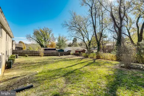 8011 Daniel Dr, District Heights, MD 20747 photo 8