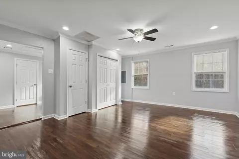 Entry Way - 6505 Springbrook Ln, Clinton, MD 20735 photo 9 of 17