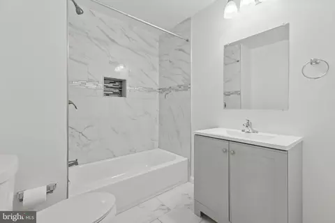 Entry Way - 6505 Springbrook Ln, Clinton, MD 20735 photo 17 of 17