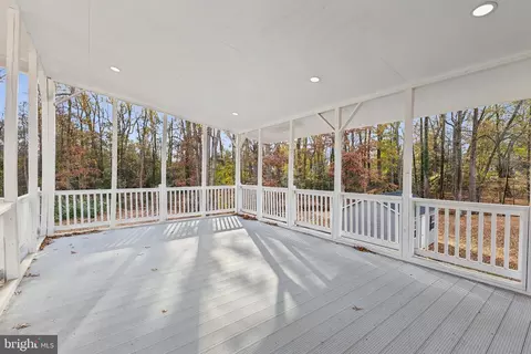 Exterior - 6505 Springbrook Ln, Clinton, MD 20735 photo 7 of 11