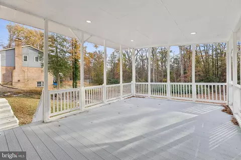 Exterior - 6505 Springbrook Ln, Clinton, MD 20735 photo 6 of 11