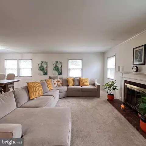 Living - 1007 Packton Ln, Bowie, MD 20716 photo 1 of 4