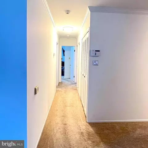 Entry Way - 1007 Packton Ln, Bowie, MD 20716 photo 4 of 5