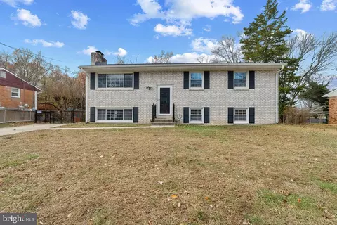 7405 Epping Ave, Fort Washington, MD 20744