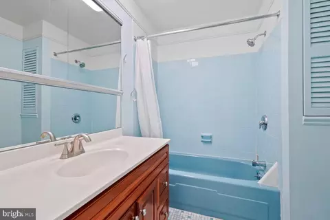 Bath - 8403 Montpelier Dr, Laurel, MD 20708 photo 1 of 2