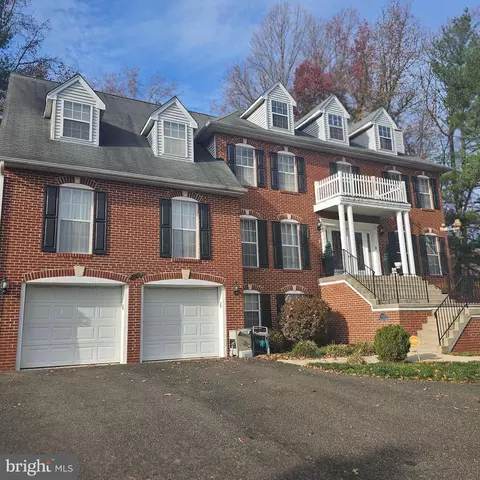 5019 Ashford Dr, Marlboro, MD 20772