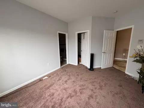 Bedroom - 4311 Broken Arrow Ct, Clinton, MD 20735 photo 2 of 3