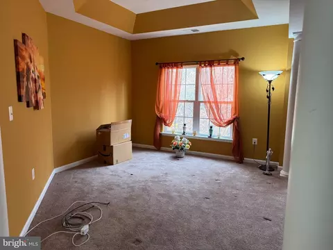 Living - 4311 Broken Arrow Ct, Clinton, MD 20735 photo 15 of 20
