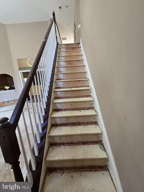 Entry Way - 4311 Broken Arrow Ct, Clinton, MD 20735 photo 13 of 21